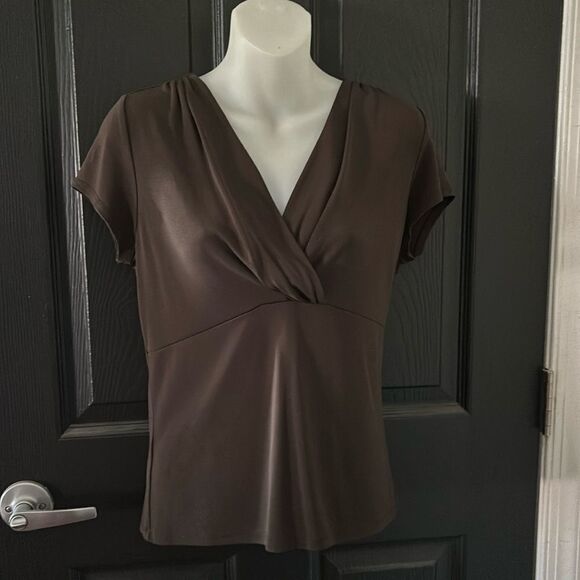 Ann Taylor Brown top, M - Picture 3 of 6